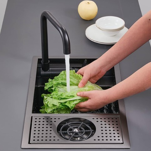 Vad gör en dold diskbänkskran i rostfritt stål till den smartaste uppgraderingen för moderna kök och badrum?